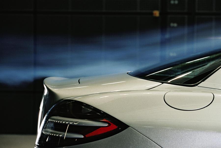  Mercedes-Benz SLR McLaren 2003 года  (фото 76 из 319)